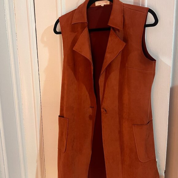 Solitaire Jackets & Blazers - NWOT Anthropologie Solitaire Brown Suede Sleeveless Duster Vest
